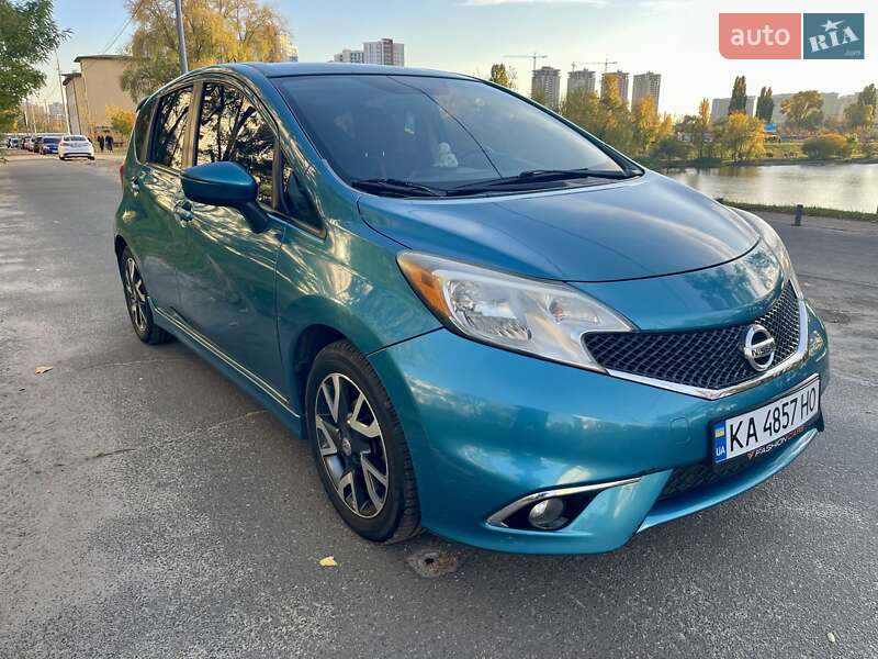Хетчбек Nissan Versa Note 2015 в Києві