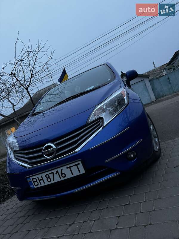 Nissan Versa Note 2014