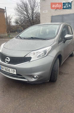 Хетчбек Nissan Versa Note 2014 в Ніжині