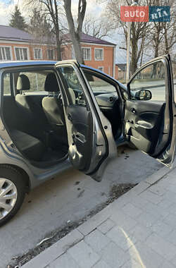 Хэтчбек Nissan Versa Note 2014 в Городке