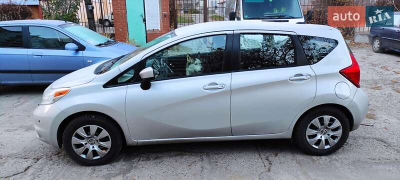 Хэтчбек Nissan Versa Note 2015 в Броварах