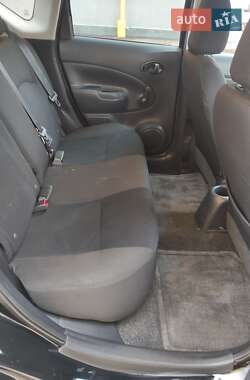 Хэтчбек Nissan Versa Note 2015 в 