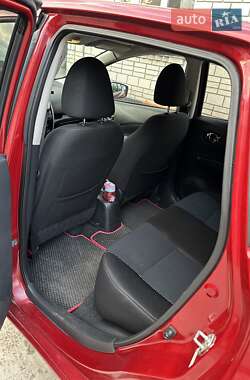 Хэтчбек Nissan Versa Note 2014 в 