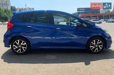 Хэтчбек Nissan Versa Note 2016 в 