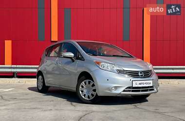Хэтчбек Nissan Versa Note 2015 в Киеве