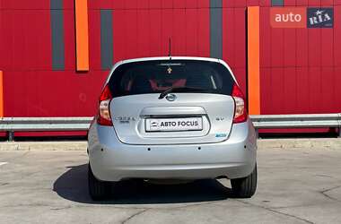 Хэтчбек Nissan Versa Note 2015 в 