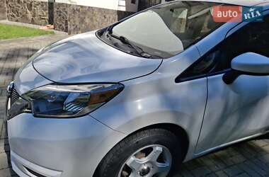 Хэтчбек Nissan Versa Note 2016 в 