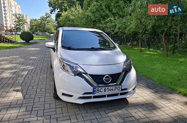Хэтчбек Nissan Versa Note 2016 в 
