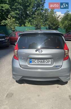 Хэтчбек Nissan Versa Note 2015 в 