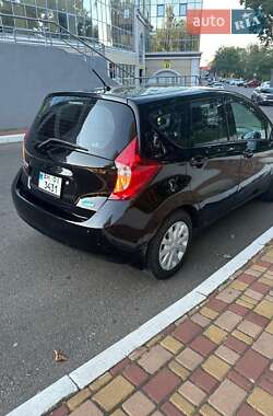 Хэтчбек Nissan Versa Note 2015 в 
