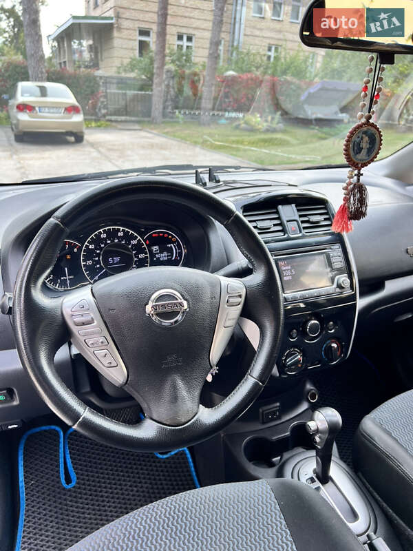 Хэтчбек Nissan Versa Note 2017 в Буче
