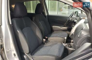 Хэтчбек Nissan Versa Note 2015 в 