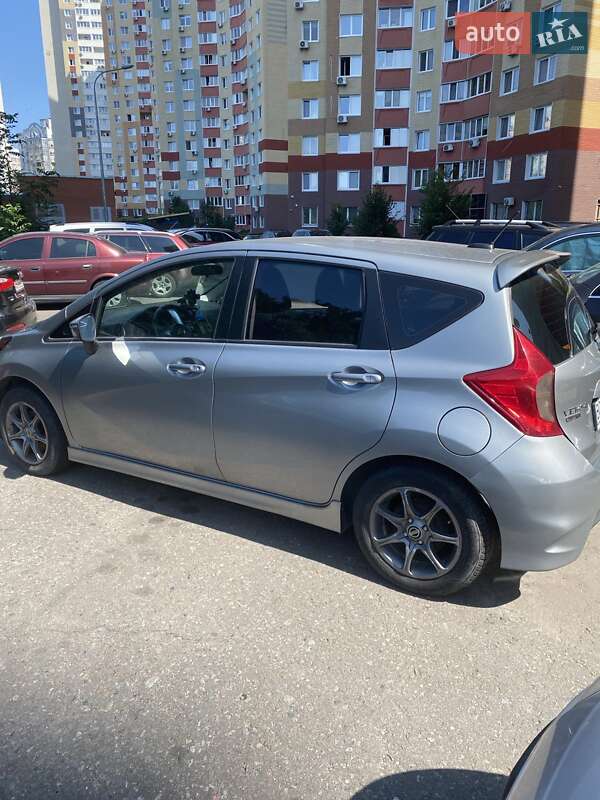 Хэтчбек Nissan Versa Note 2015 в Киеве фото 2 Хэтчбек Nissan Versa Note 2015 в Киеве