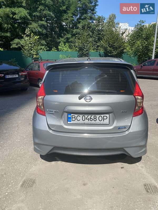 Хэтчбек Nissan Versa Note 2015 в Киеве фото 11 Хэтчбек Nissan Versa Note 2015 в Киеве