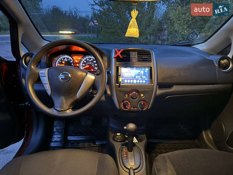 Хетчбек Nissan Versa Note 2016 в Бердичеві