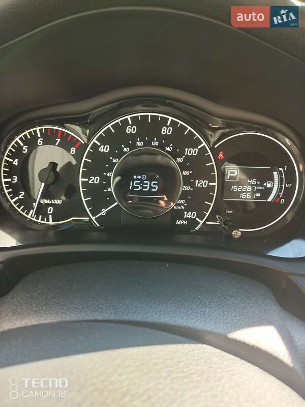 Хетчбек Nissan Versa Note 2015 в Львові