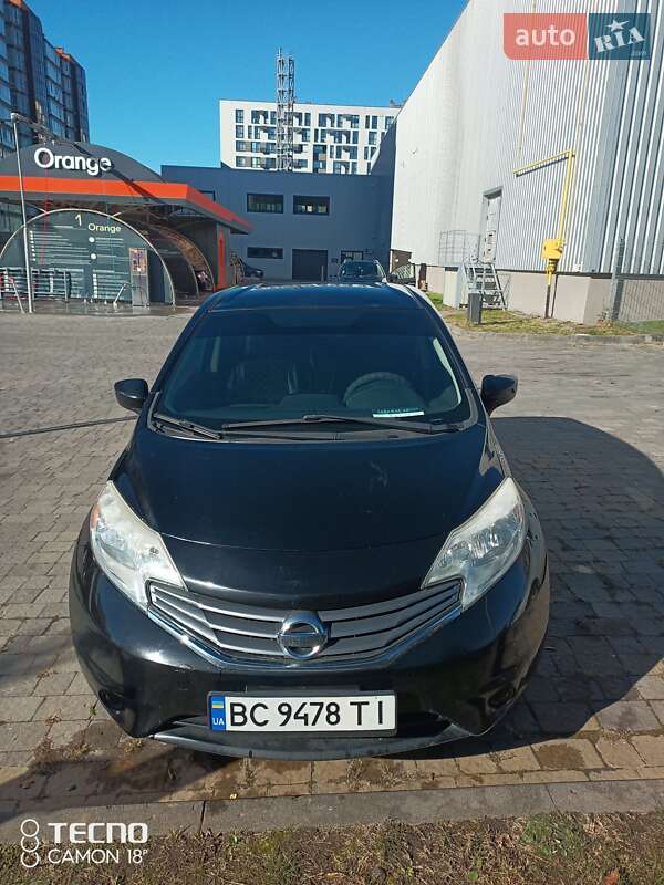 Хетчбек Nissan Versa Note 2015 в Львові