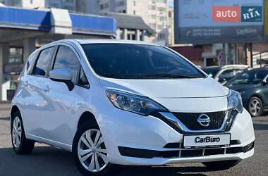 Хетчбек Nissan Versa Note 2017 в  фото 3 Хетчбек Nissan Versa Note 2017 в