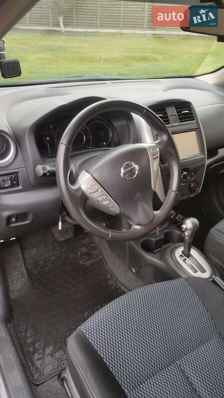 Хэтчбек Nissan Versa Note 2018 в Киеве