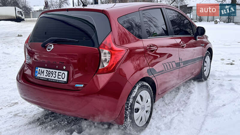 Хэтчбек Nissan Versa Note 2014 в Житомире фото 9 Хэтчбек Nissan Versa Note 2014 в Житомире