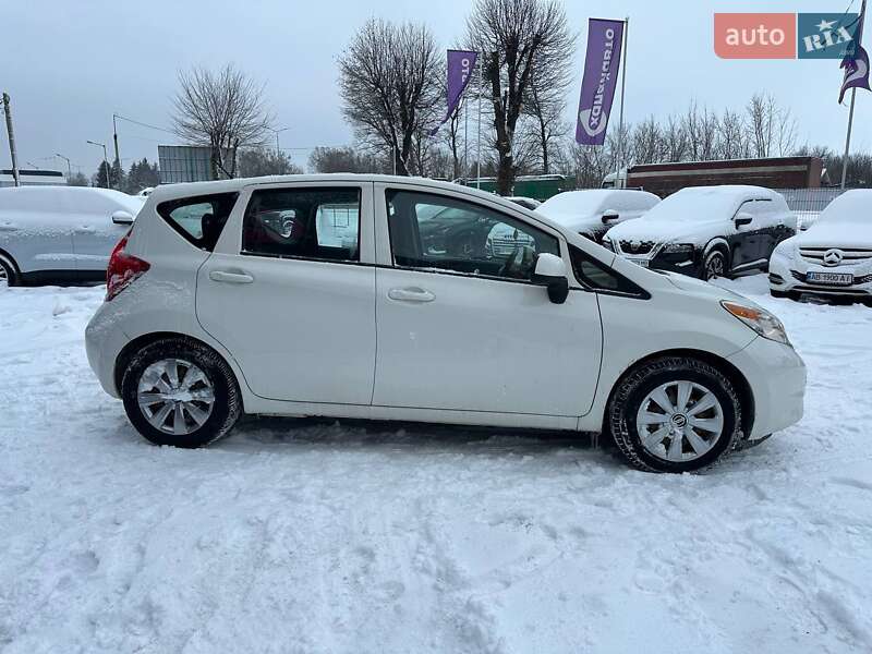 Хетчбек Nissan Versa Note 2013 в Вінниці