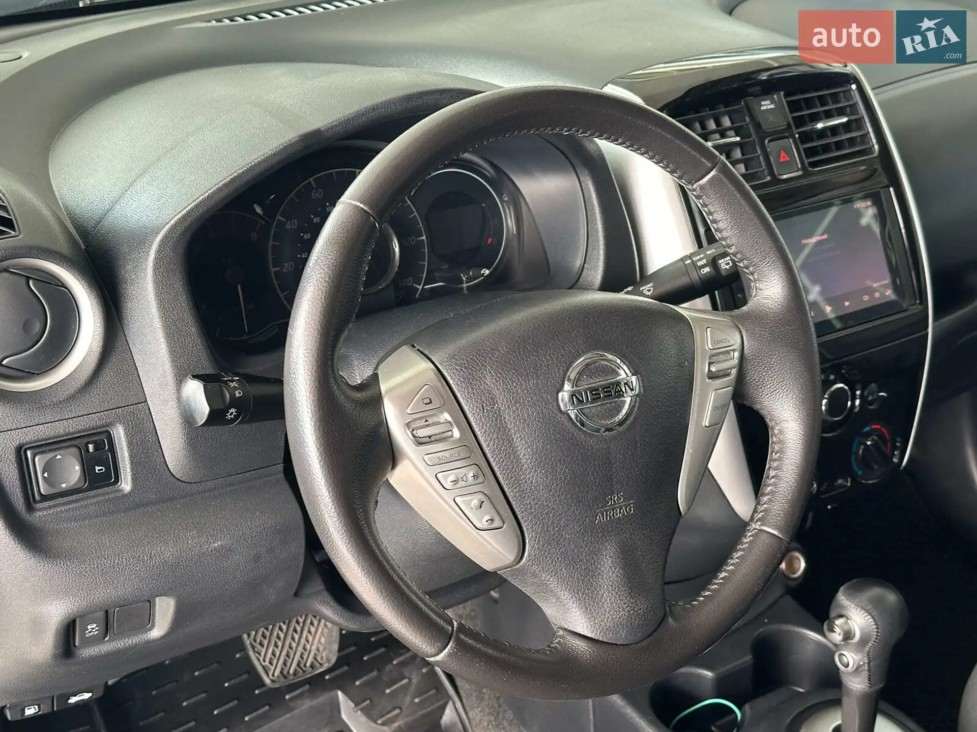 2017 Nissan Versa - мініатюра 10