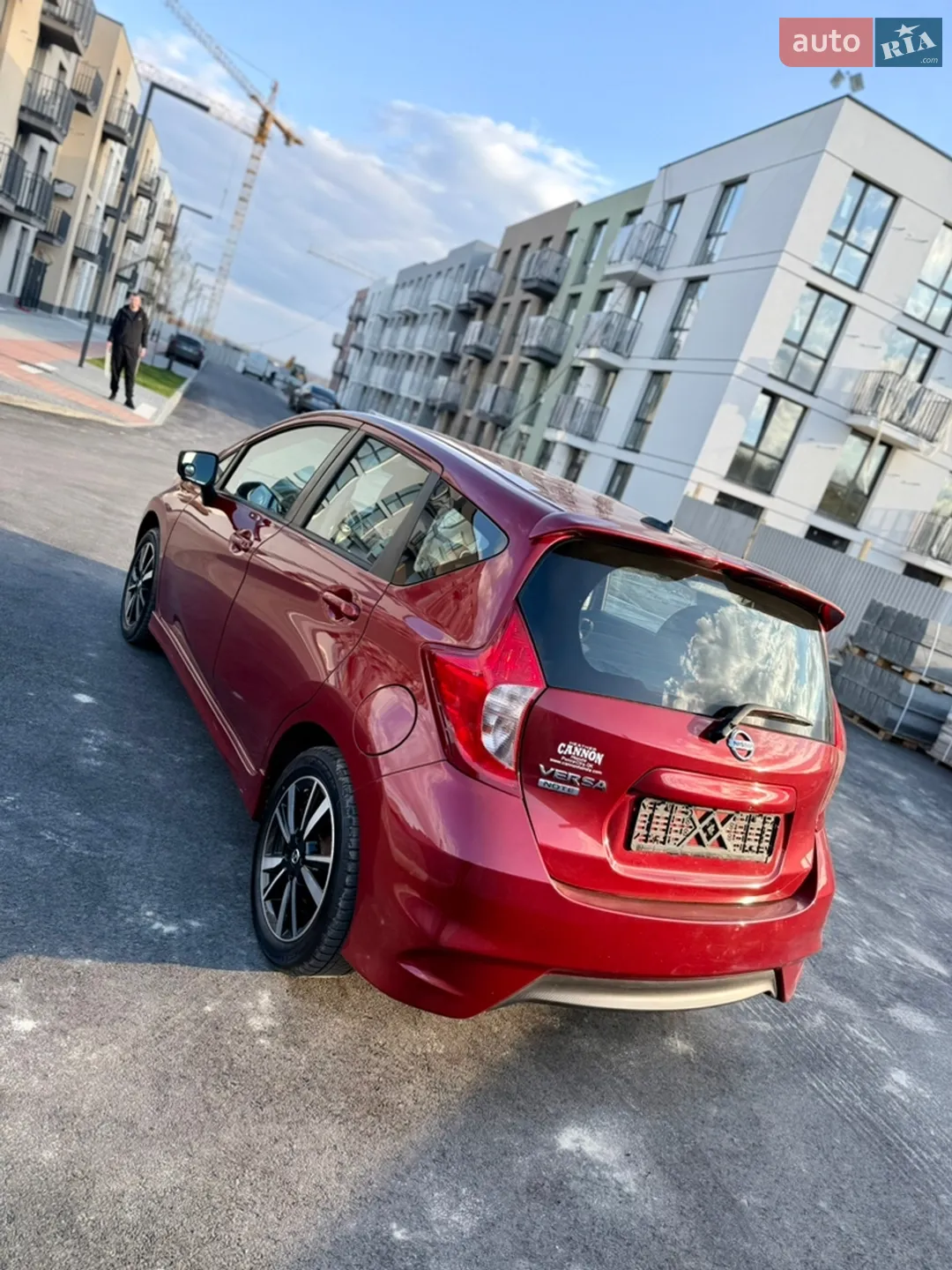 2017 Nissan Versa - мініатюра 12