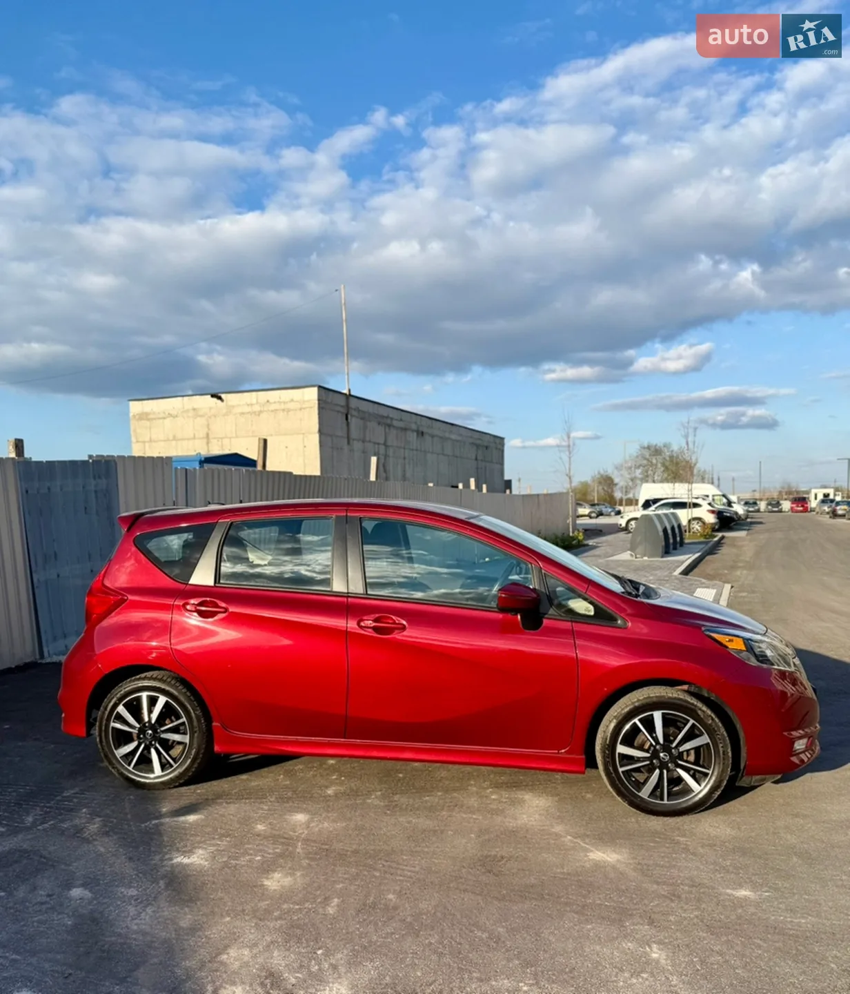 2017 Nissan Versa - мініатюра 21