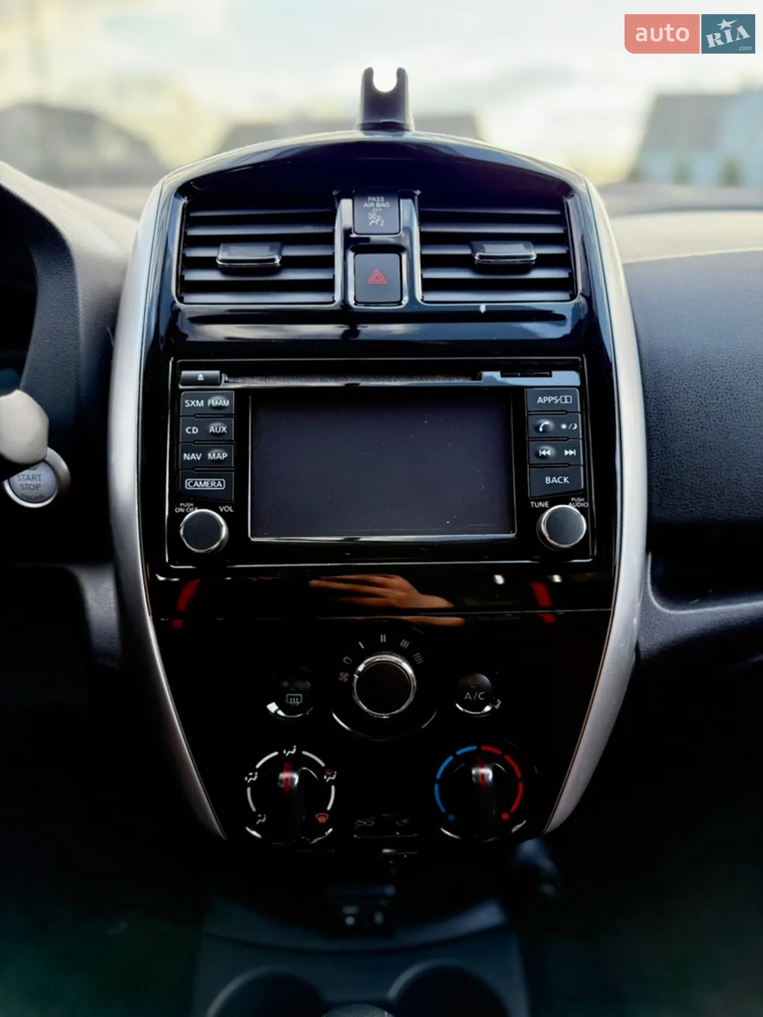 2017 Nissan Versa - мініатюра 37