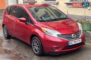 Хэтчбек Nissan Versa Note 2016 в Киеве