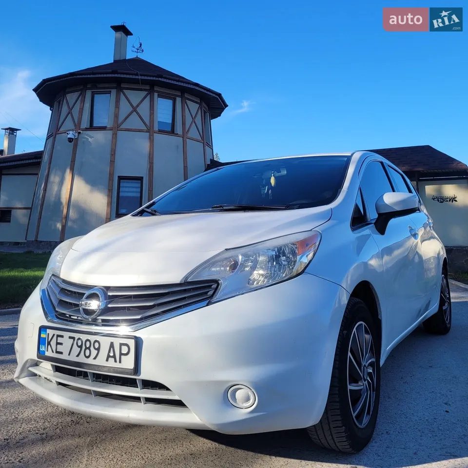 2016 Nissan Versa - мініатюра 8