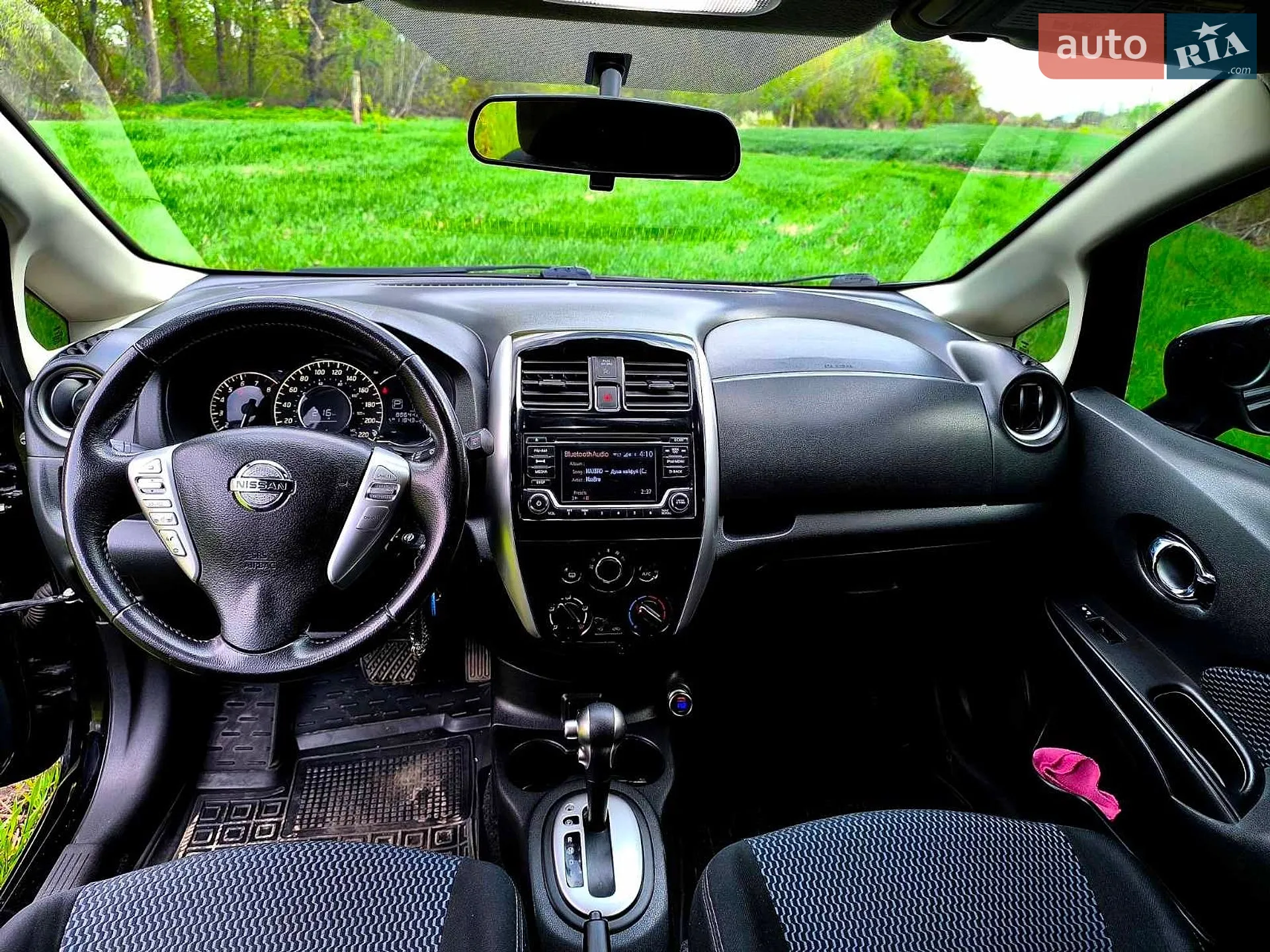 2017 Nissan Versa - мініатюра 16