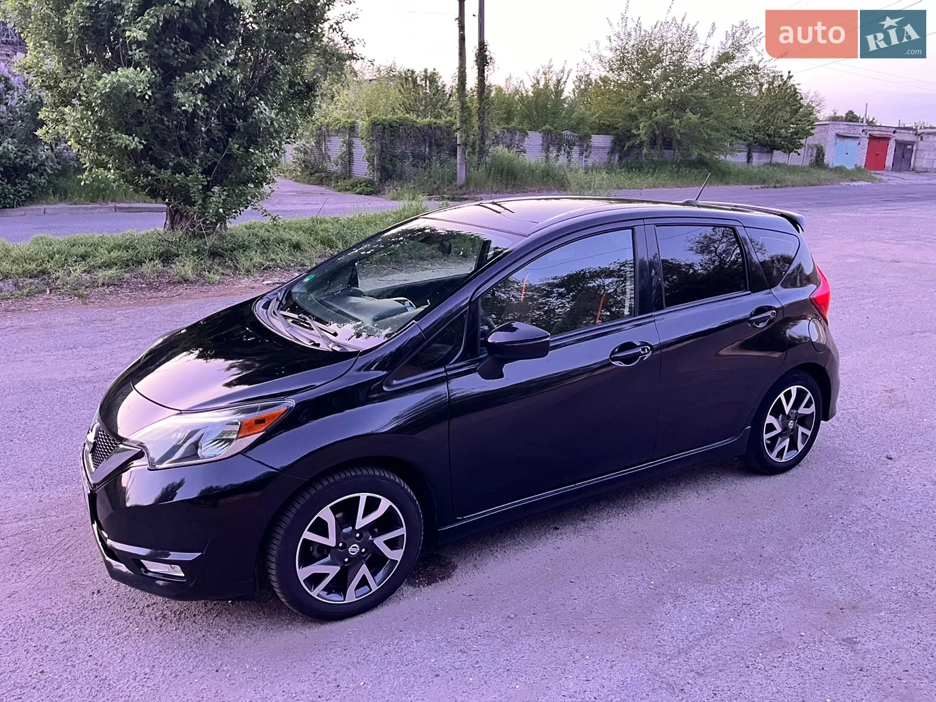 2017 Nissan Versa - мініатюра 4