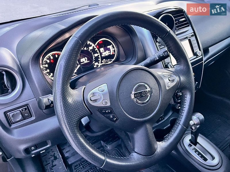 Хэтчбек Nissan Versa Note 2017 в Запорожье