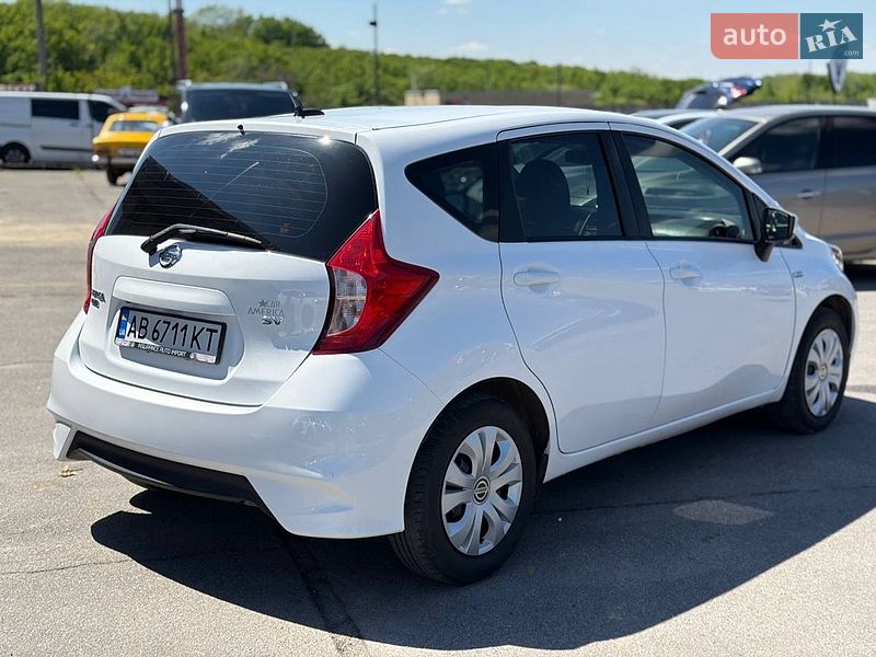 Хэтчбек Nissan Versa Note 2017 в Виннице