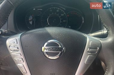 Хетчбек Nissan Versa Note 2014 в Полтаві