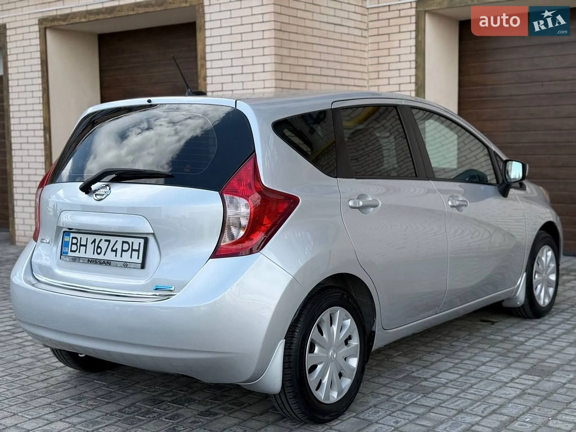 2016 Nissan Versa - мініатюра 15
