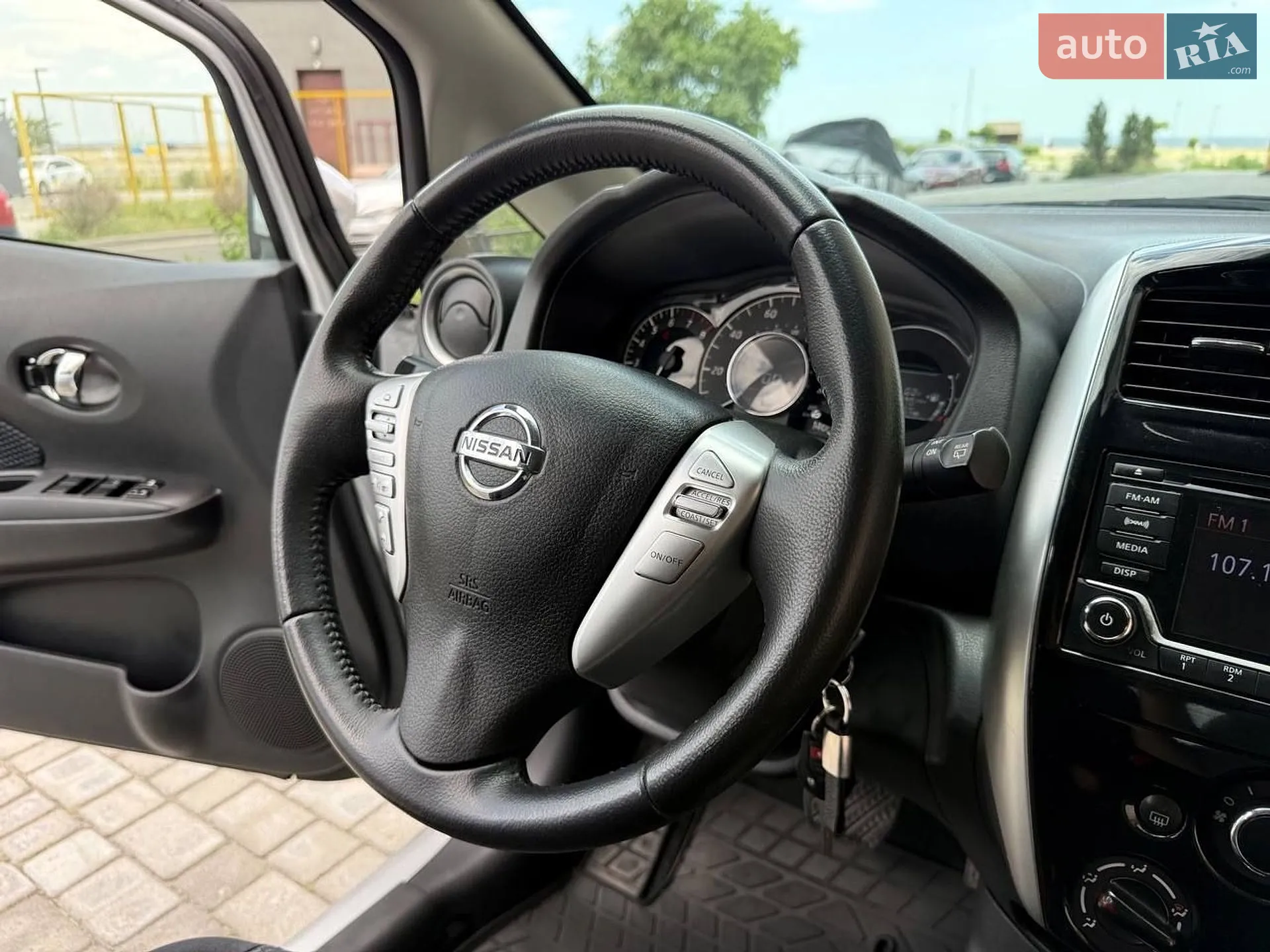 2016 Nissan Versa - мініатюра 29