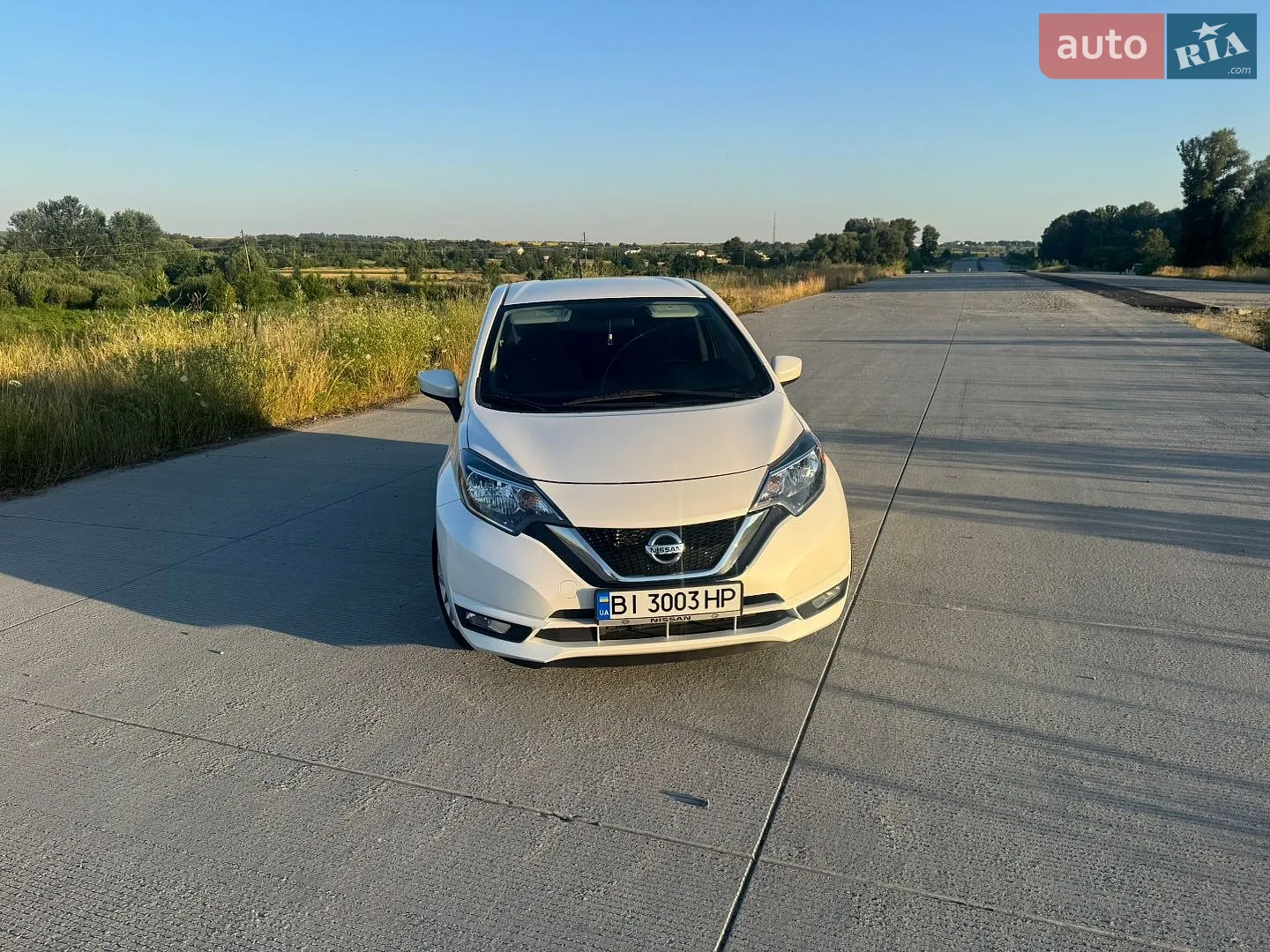2017 Nissan Versa - мініатюра 3