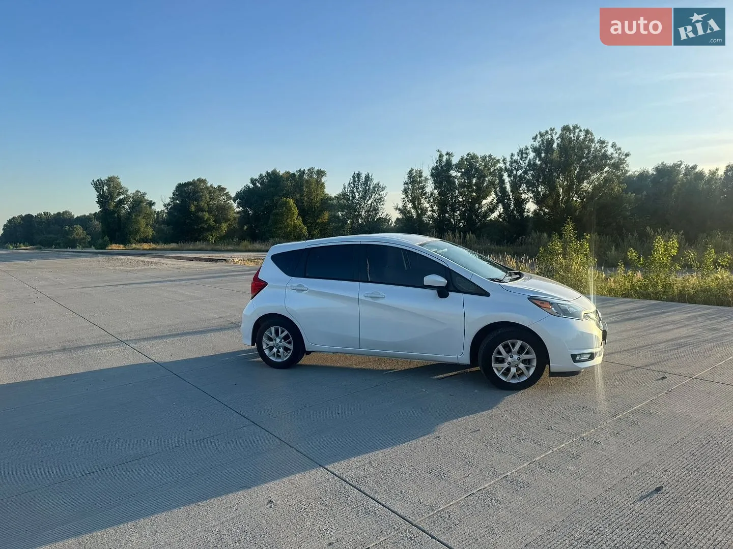 2017 Nissan Versa - мініатюра 17