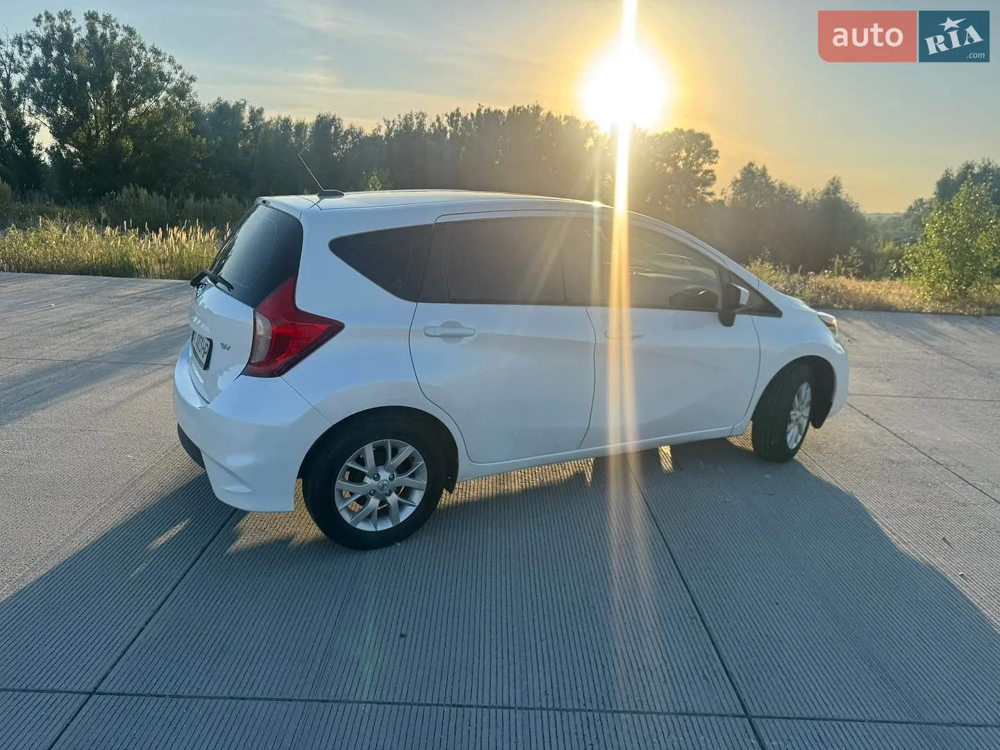 2017 Nissan Versa - мініатюра 18