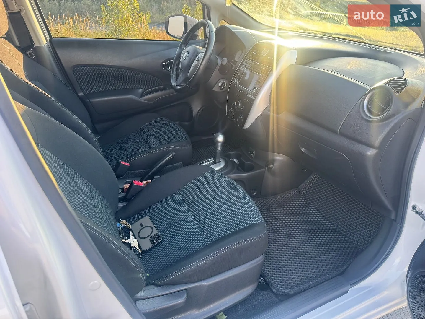 2017 Nissan Versa - мініатюра 12