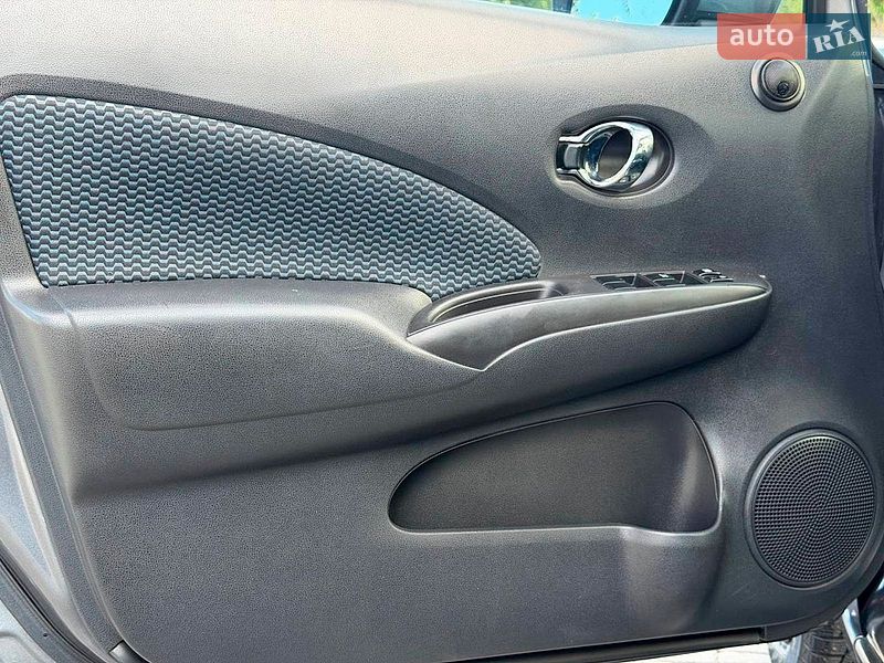 Хэтчбек Nissan Versa Note 2017 в Одессе