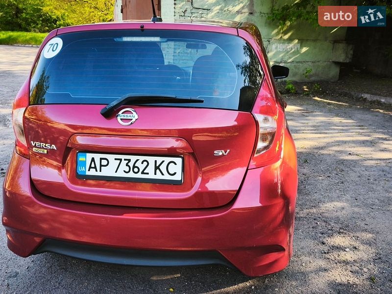 Хэтчбек Nissan Versa Note 2017 в Запорожье
