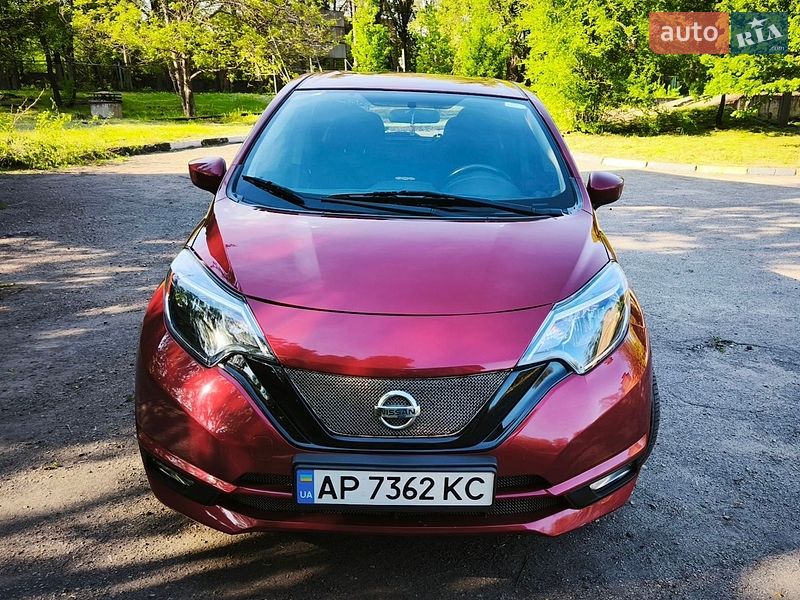 Хэтчбек Nissan Versa Note 2017 в Запорожье