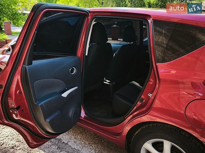 Хэтчбек Nissan Versa Note 2017 в Запорожье