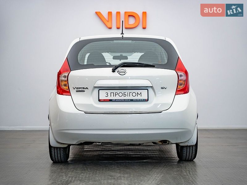 Хэтчбек Nissan Versa Note 2014 в Киеве