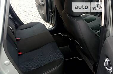 Седан Nissan Versa 2014 в Ровно