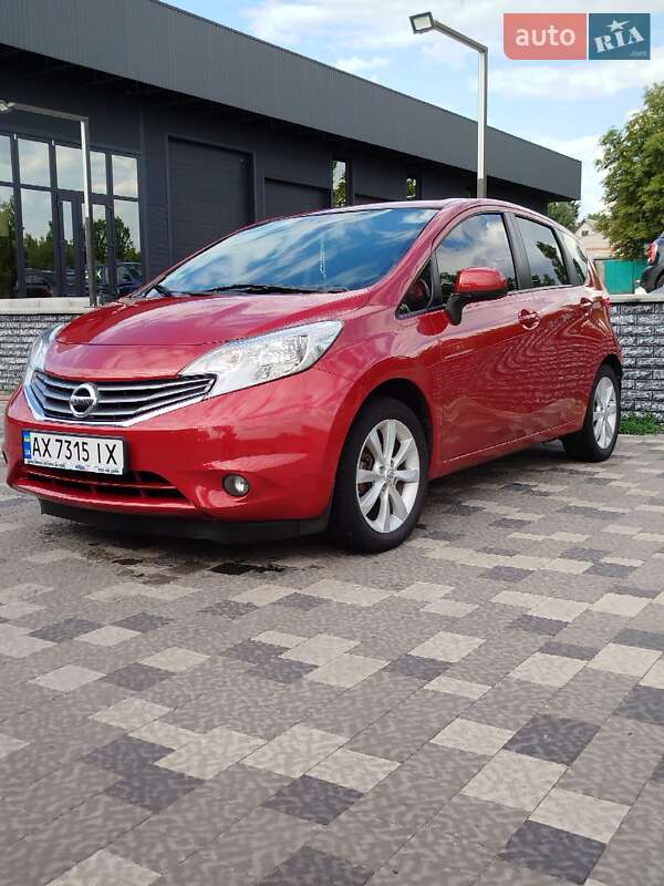 Седан Nissan Versa 2014 в Харькове