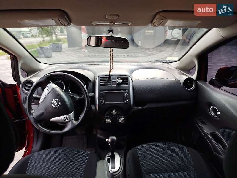 Седан Nissan Versa 2014 в Харькове